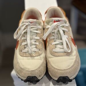 Nike Everyday Trainers